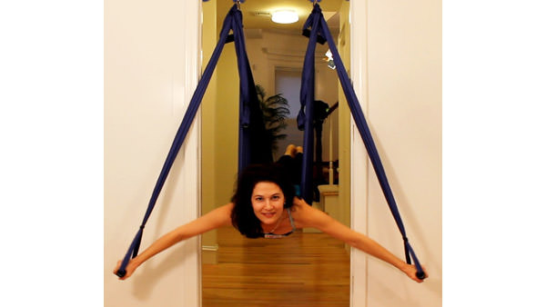 To attach the aerial swing package is simple and easy